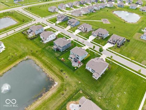 8594 Verbena Road Zionsville IN 46077