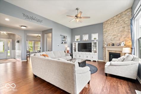 8594 Verbena Road Zionsville IN 46077