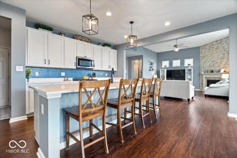 8594 Verbena Road Zionsville IN 46077