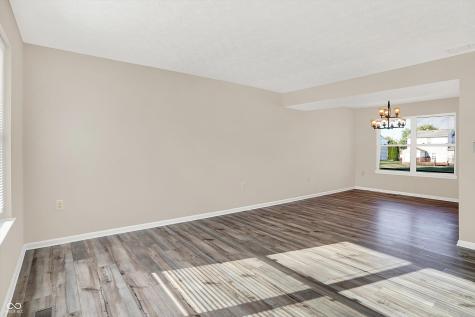 7754 Evian Drive Indianapolis IN 46236