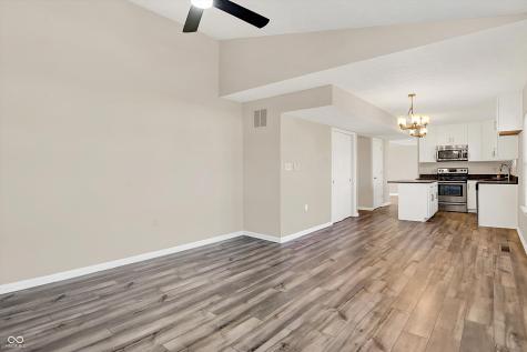 7754 Evian Drive Indianapolis IN 46236