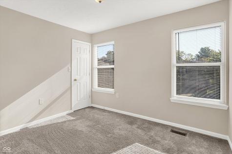 7754 Evian Drive Indianapolis IN 46236