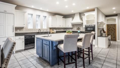 9399 Irishmans Run Lane Zionsville IN 46077