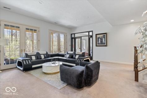 9399 Irishmans Run Lane Zionsville IN 46077