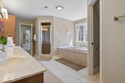 9399 Irishmans Run Lane Zionsville IN 46077