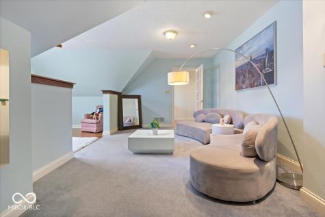 9399 Irishmans Run Lane Zionsville IN 46077