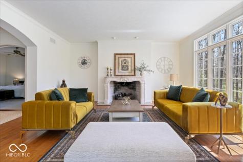 9399 Irishmans Run Lane Zionsville IN 46077