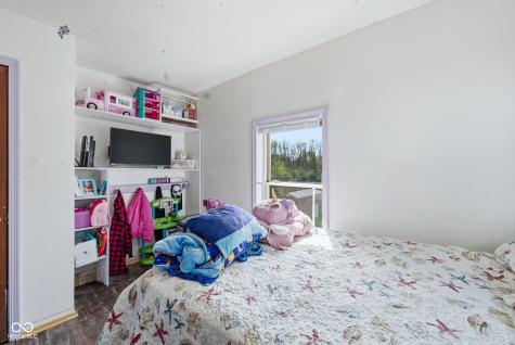 8330 S 750 W Pendleton IN 46064