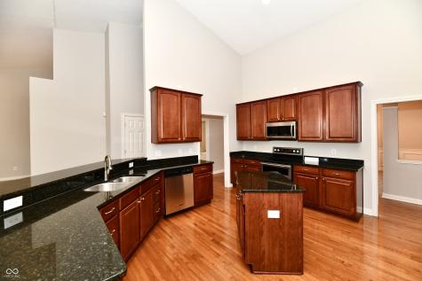 15462 Mission Hills Drive Carmel IN 46033