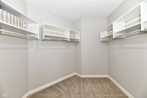 15462 Mission Hills Drive Carmel IN 46033