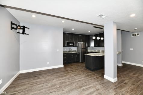 15462 Mission Hills Drive Carmel IN 46033