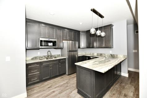 15462 Mission Hills Drive Carmel IN 46033