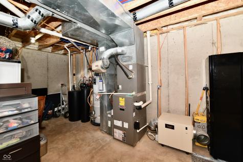 15462 Mission Hills Drive Carmel IN 46033