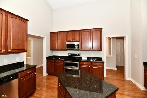 15462 Mission Hills Drive Carmel IN 46033