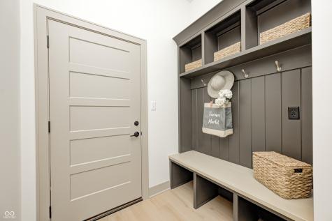 9868 Morningstar Lane Carmel IN 46280