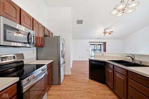 1672 Sagemeadow Drive Brownsburg IN 46112