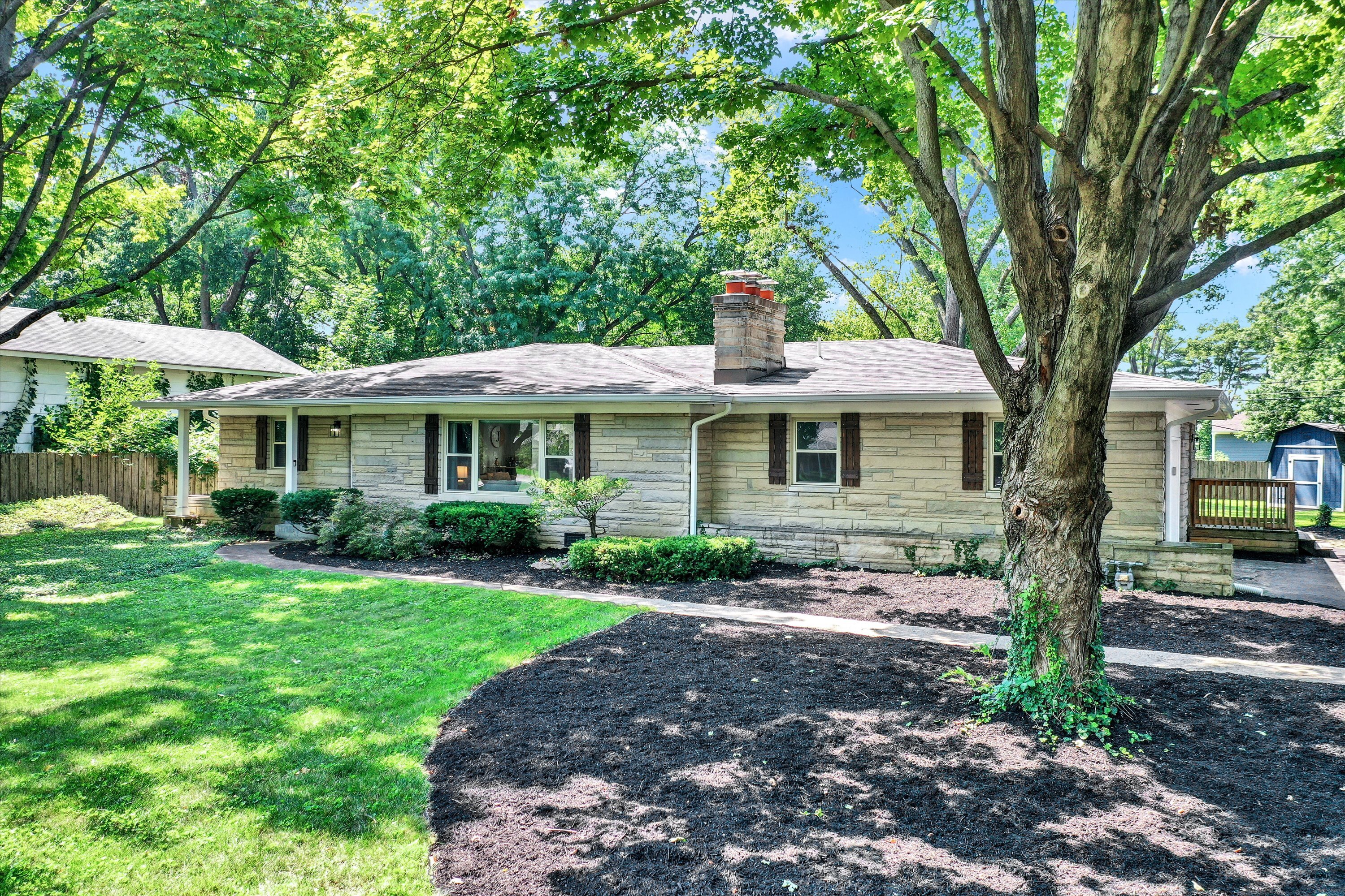 9570 N Delaware Street Indianapolis IN 46240