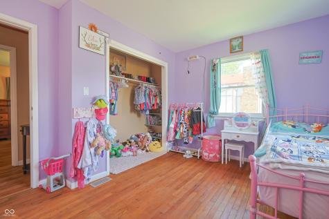 1014 Washington Street Hope IN 47246