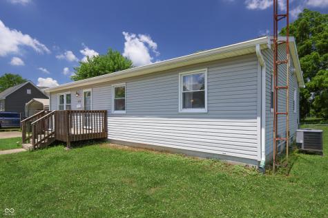 1014 Washington Street Hope IN 47246