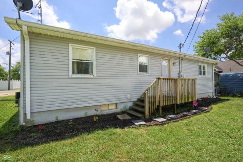 1014 Washington Street Hope IN 47246
