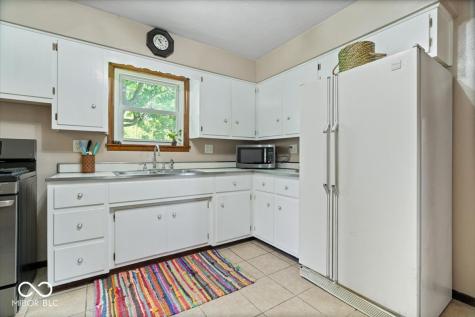 6906 Hendricks Street Anderson IN 46013