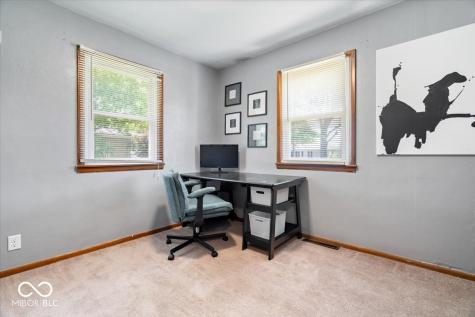 6906 Hendricks Street Anderson IN 46013