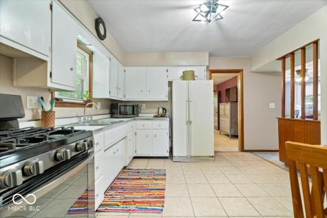 6906 Hendricks Street Anderson IN 46013