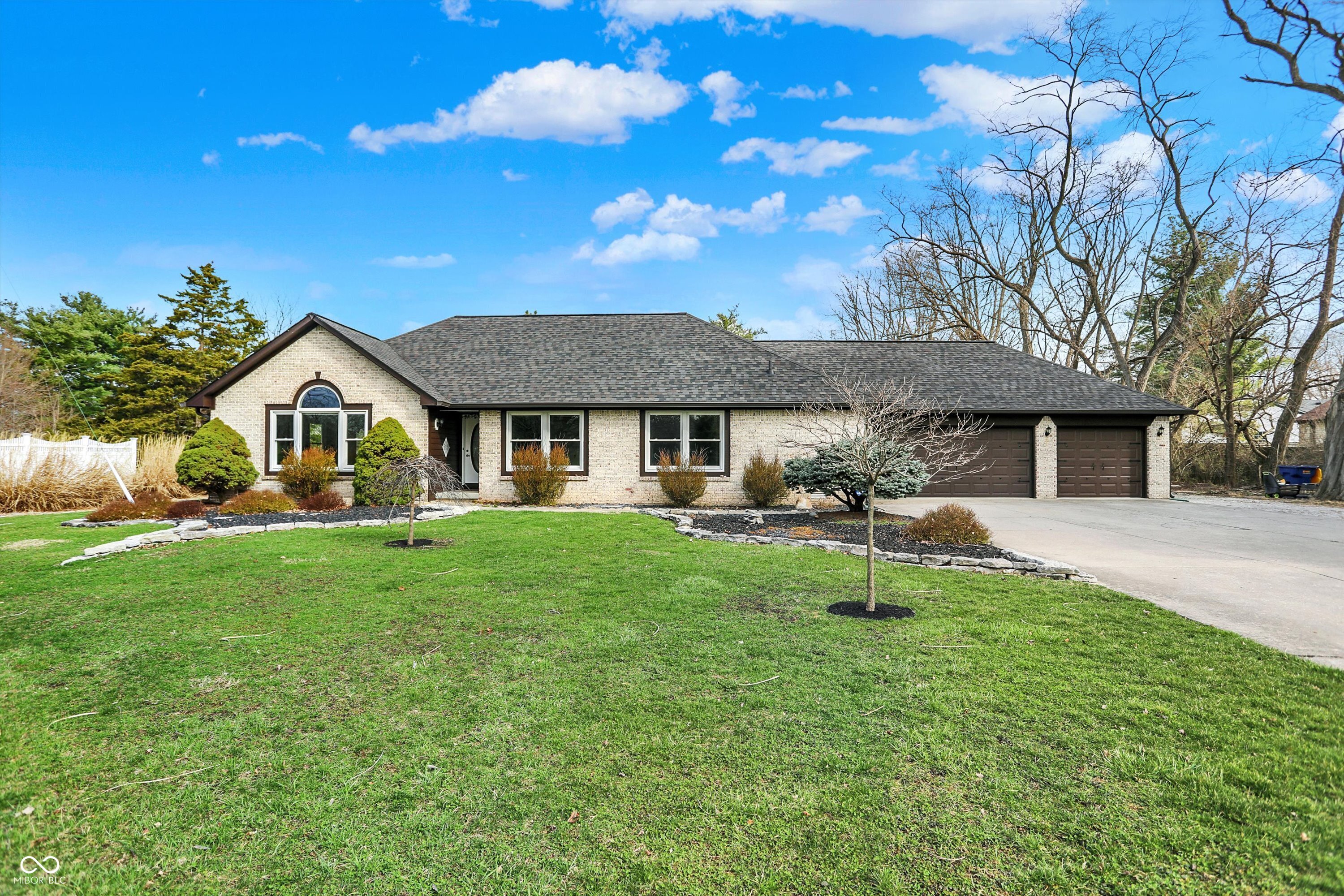 12122 Sycamore Drive Indianapolis IN 46236