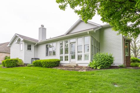18 Ashbourne Drive Noblesville IN 46060