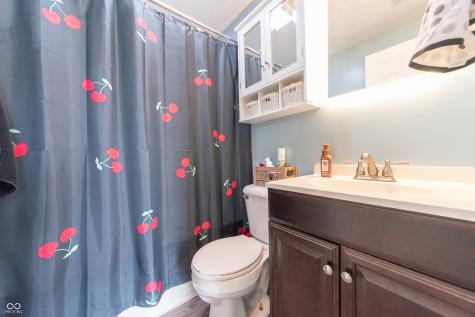 9250 E 50 N Columbus IN 47203