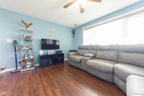 9250 E 50 N Columbus IN 47203