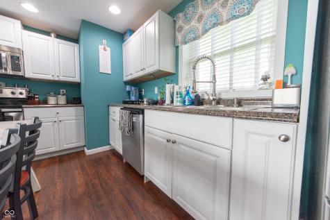 9250 E 50 N Columbus IN 47203