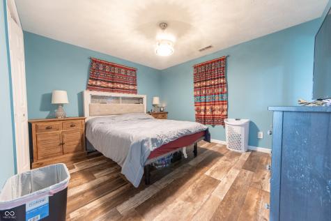 9250 E 50 N Columbus IN 47203
