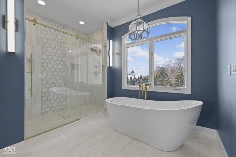 10707 Club Chase Fishers IN 46037