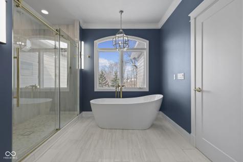 10707 Club Chase Fishers IN 46037