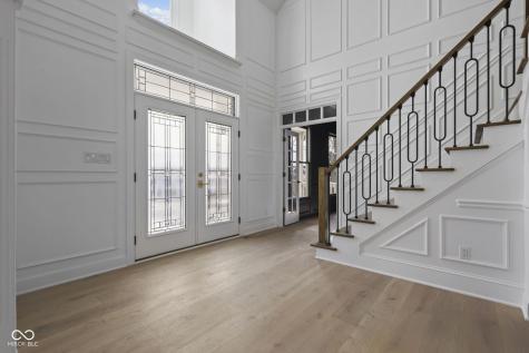 10707 Club Chase Fishers IN 46037