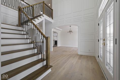 10707 Club Chase Fishers IN 46037