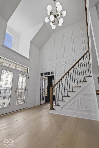 10707 Club Chase Fishers IN 46037