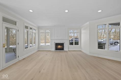 10707 Club Chase Fishers IN 46037