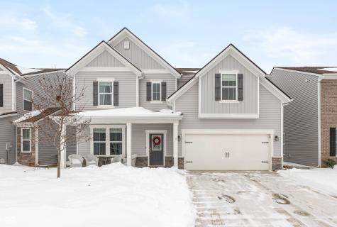 2621 Creek Bank Drive Columbus IN 47201
