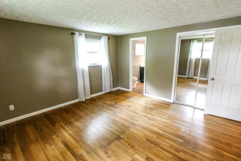 10725 E Edgewood Avenue Indianapolis IN 46239