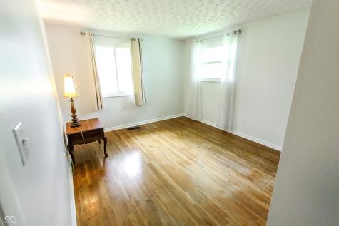 10725 E Edgewood Avenue Indianapolis IN 46239