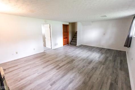 10725 E Edgewood Avenue Indianapolis IN 46239
