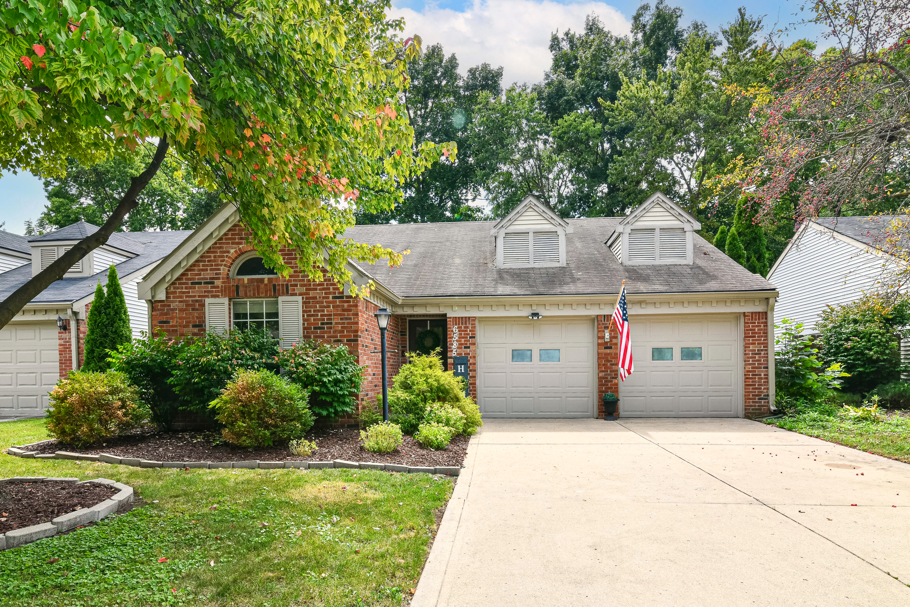 6585 Discovery Drive S Indianapolis IN 46250