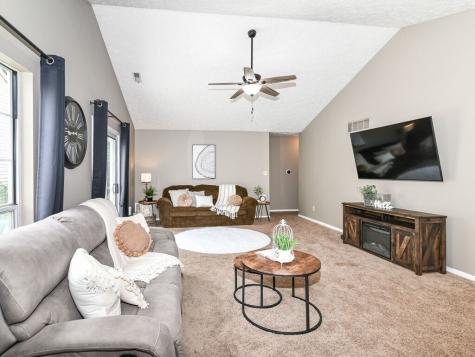 6585 Discovery Drive S Indianapolis IN 46250