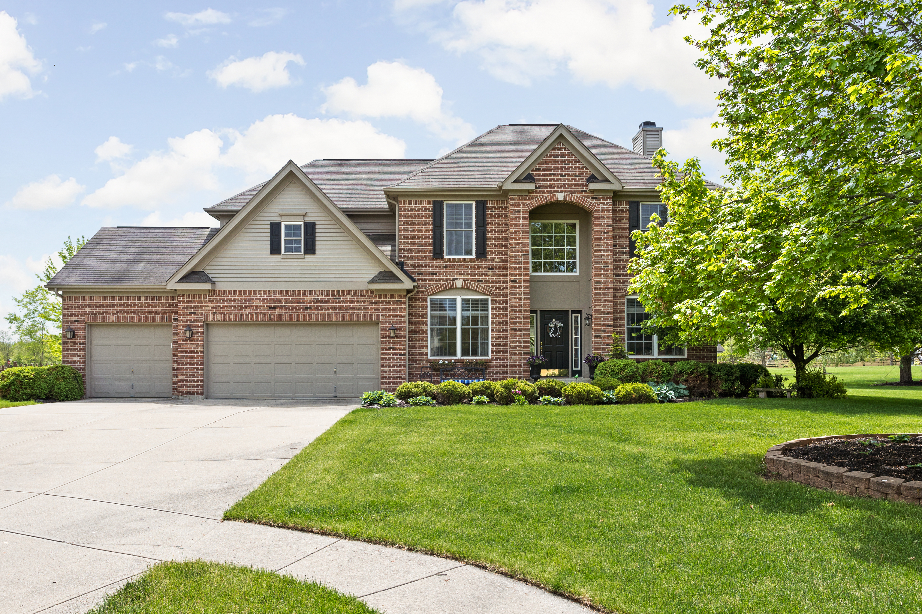 8837 Amber Stone Court Zionsville IN 46077