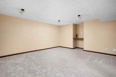 8837 Amber Stone Court Zionsville IN 46077