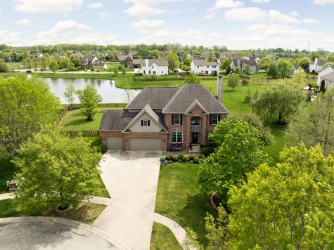 8837 Amber Stone Court Zionsville IN 46077