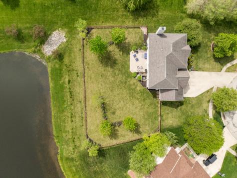 8837 Amber Stone Court Zionsville IN 46077