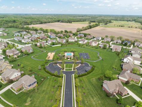 8837 Amber Stone Court Zionsville IN 46077